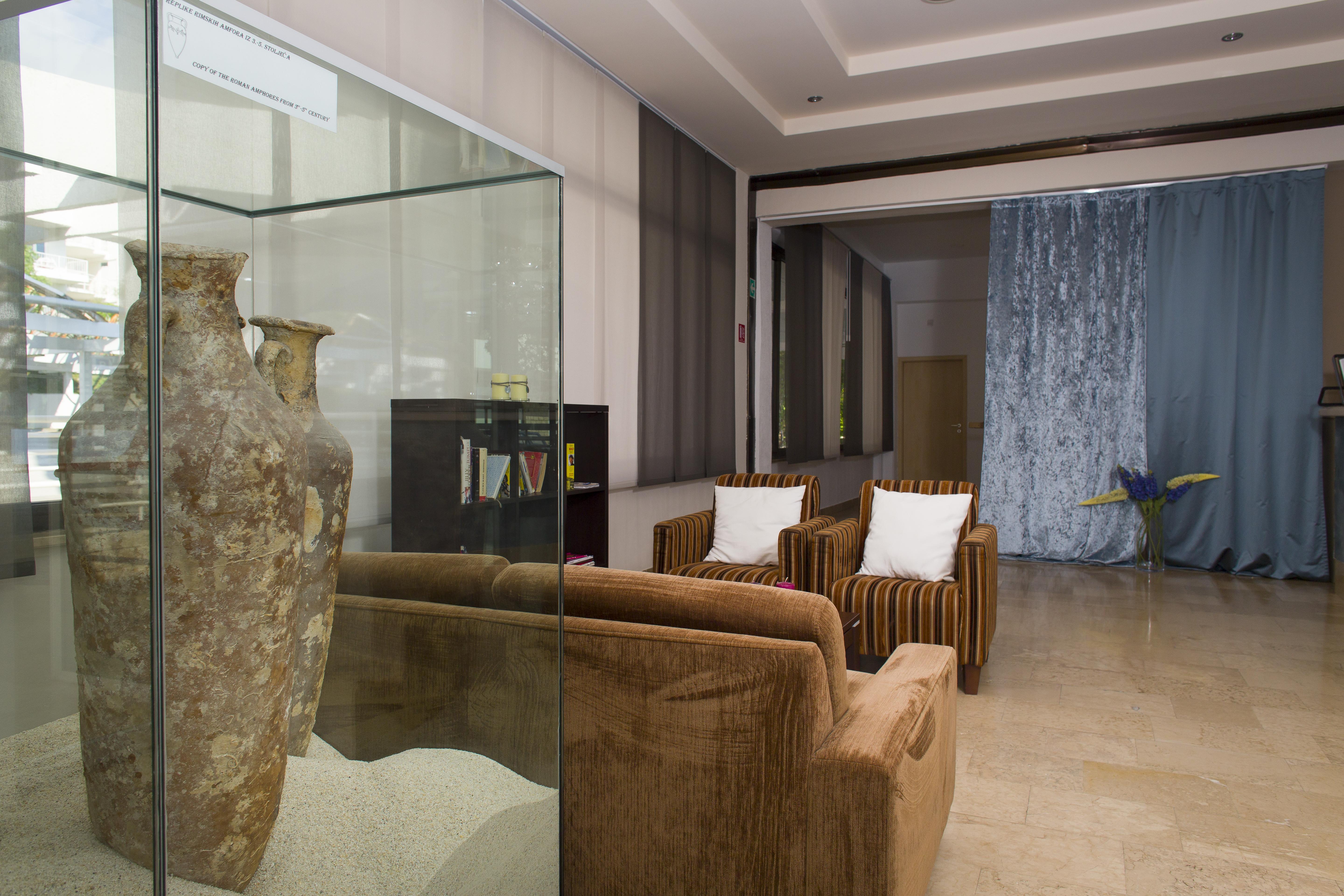 Hotel Labineca Gradac  Exterior photo